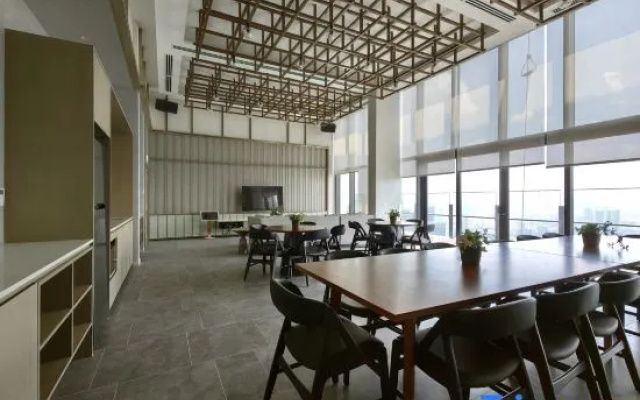 TRX AGILE Bukit Bintang Superior 8 Pax Family Suites – Business – Kuala Lumpur
