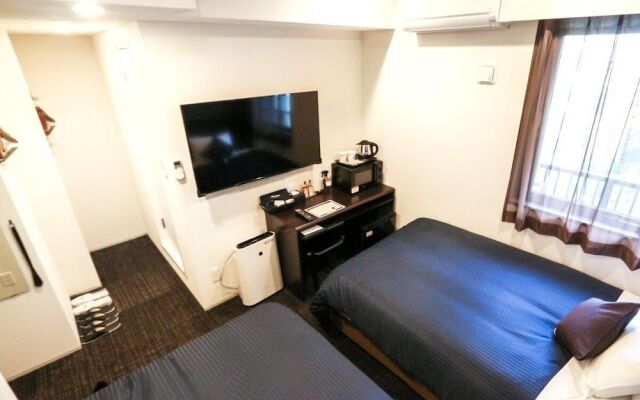 Hotel Livemax Fukuoka Tenjin West