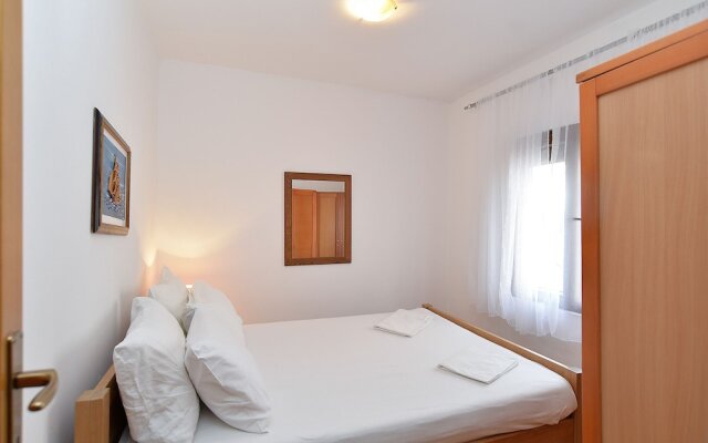 Apartment Manda 709
