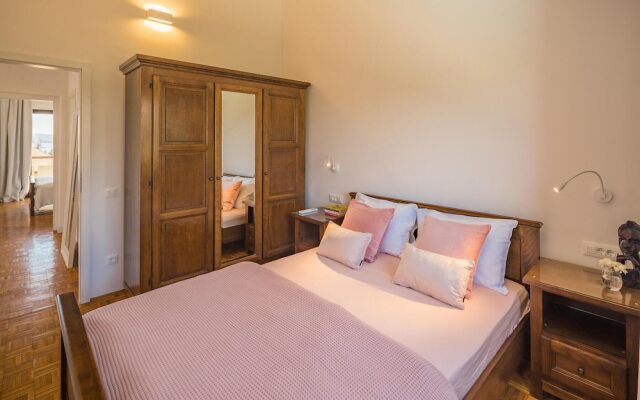 Amazing Apartment in Medulin With 4 Bedrooms, Wifi and Outdoor Swimming Pool
