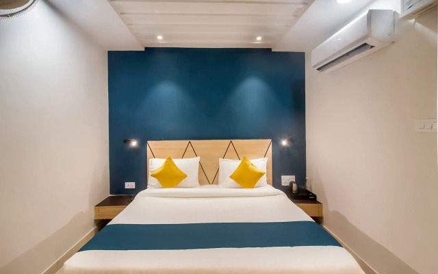 Collection O 87097 Hotel Aalishan