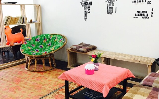 Lanta Friendly House