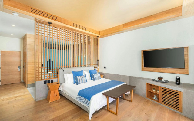 Cleviá, San Miguel de Allende, Autograph Collection