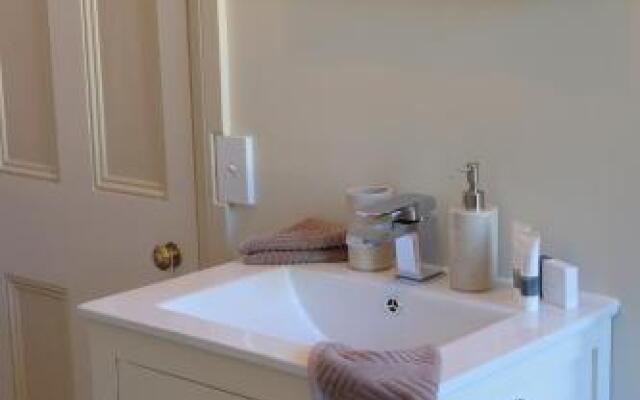 Oinako Bed & Breakfast