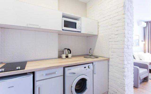 Cozy apartment beside metro Pushkinska, Universytet - Chernyshevska str. 95-6