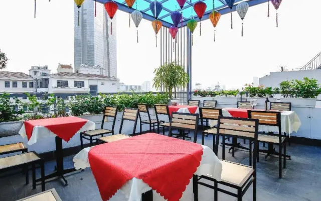Sammy Luxury Hotel