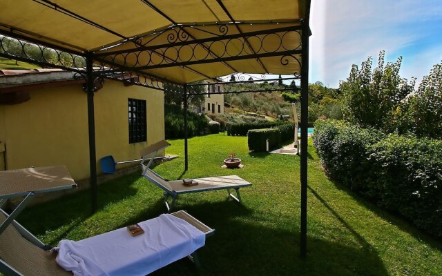 Agriturismo In The Hills, Private Terrace, Swimming Pool And Beautiful View