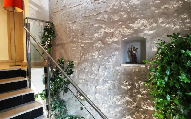 Puerta del Arco