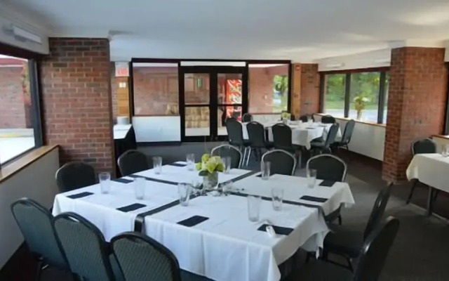 The Inn At Crumpin Fox