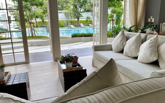 Hua Hin Summer Condo 710