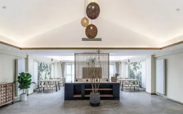 Yashangyinting Hotel [The first choice for overseas tourists]