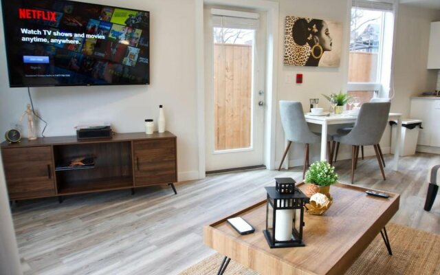 Modern 2bedroom Condo Great Location Coffee Wifi