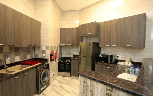 Spacious Marbella 2BR With Scenic Views