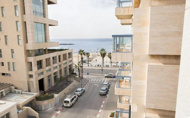 The Savoy Tel-Aviv, Sea Side