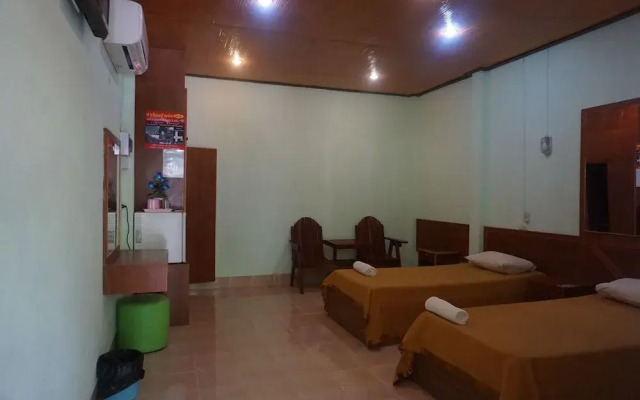 Thumneab Guesthouse