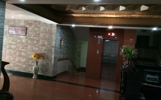 Hotel Arch Manor Deluxe