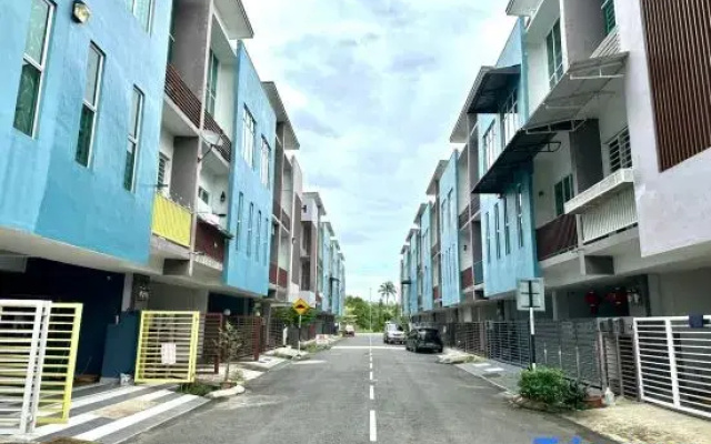 Springfield 3-Storey Townhouse #Yoyo Homestay