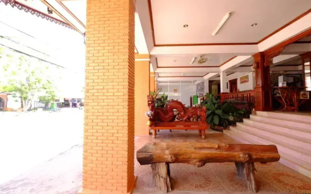 Krunkrao Hotel