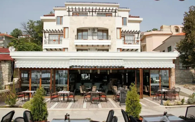 Family Hotel Selena