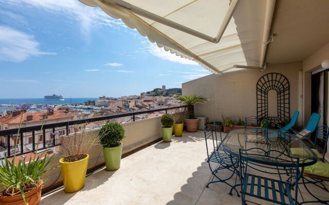 VANEAU 4 Pièce vue mer grande terrasse