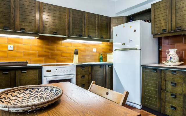 3 bedroom apartment in Acropolis area