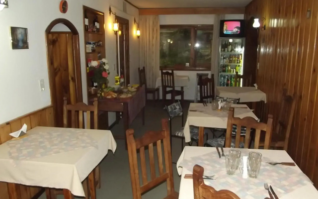 Hosteria Las Amapolas