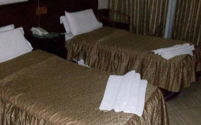 Noble Hotel