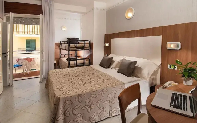 Hotel Lina