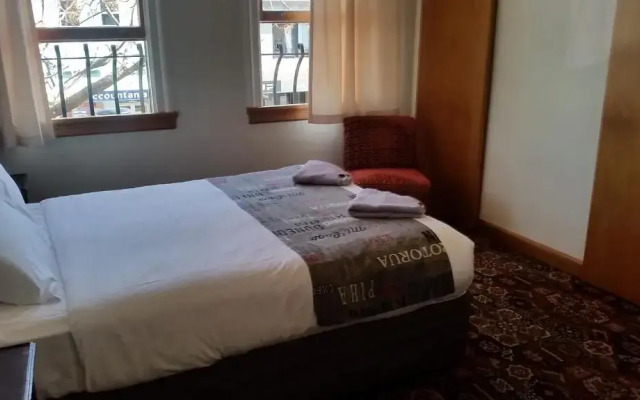 Whakatane Hotel