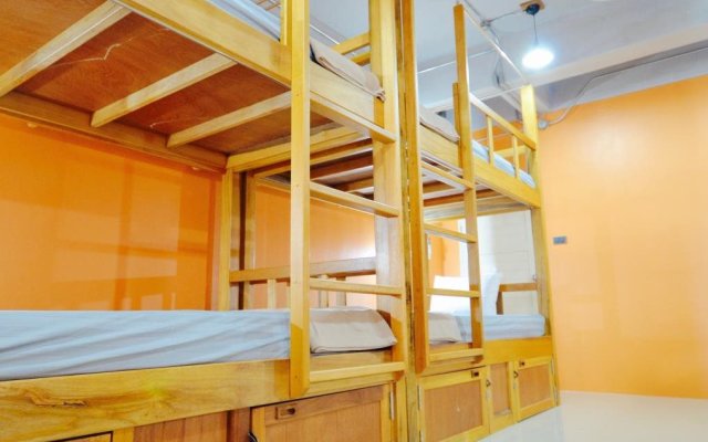 NOMAD Hostel Krabi