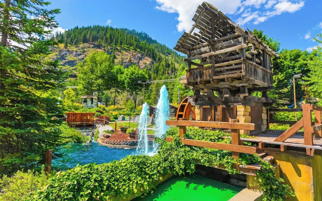 Icicle Village Blizzard Pool Parking