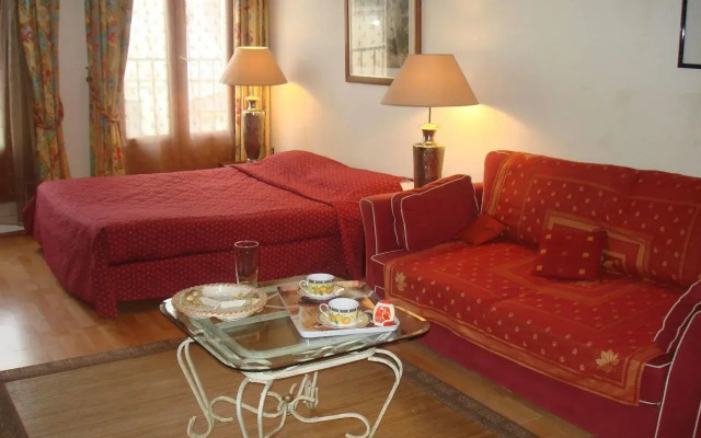 Studio Apartments rue de la Harpe