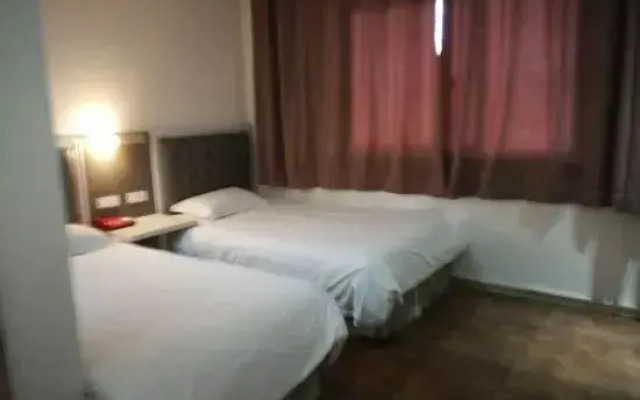 Fuyang Shangle Hotel(International Auto Parts City Store)