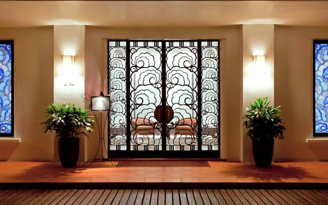 Azerai La Residence Hue