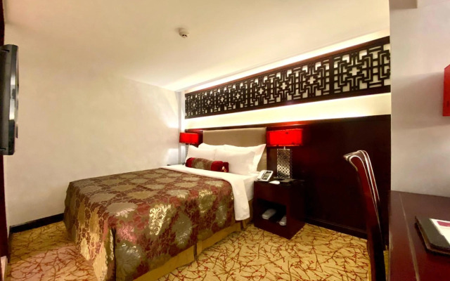Metropole Hotel