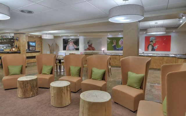 Luna Wellness Hotel