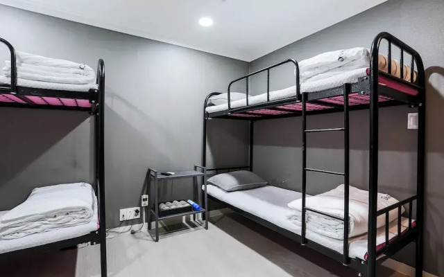 Discovery Busan Guesthouse
