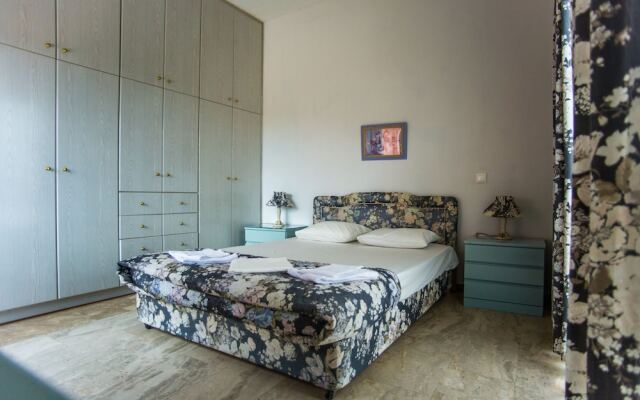 Spacious house with seaview