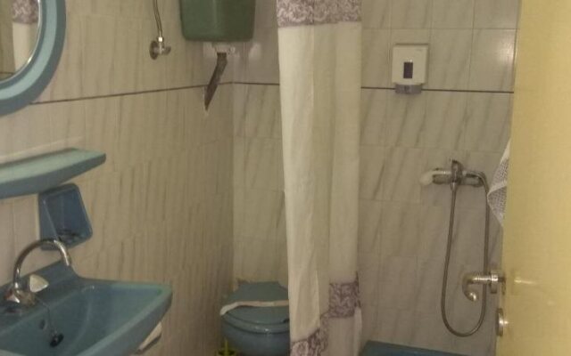 Alkyoni rooms
