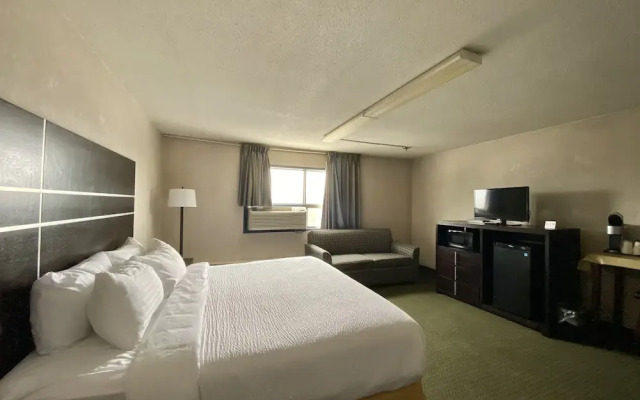 Quality Inn Whitecourt