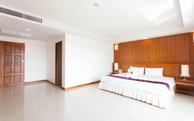 Rawai Princess Hotel (SHA Extra Plus)