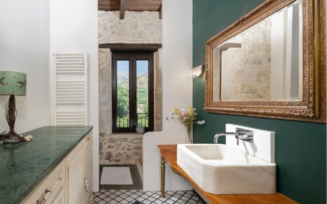 Villa Lambraki