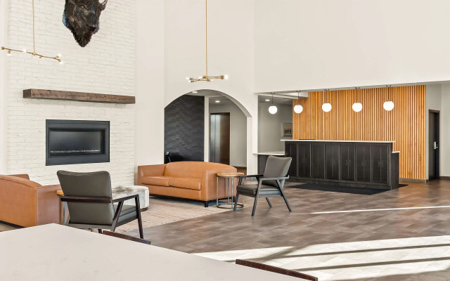 Best Western Plus Winkler