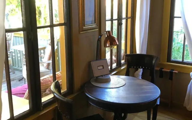 Beachside Boutique Inn