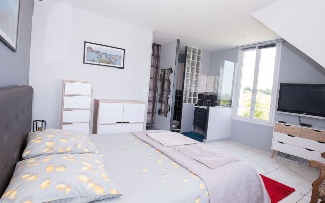 Modern Mansion in Quinéville With Private Terrace and Garden