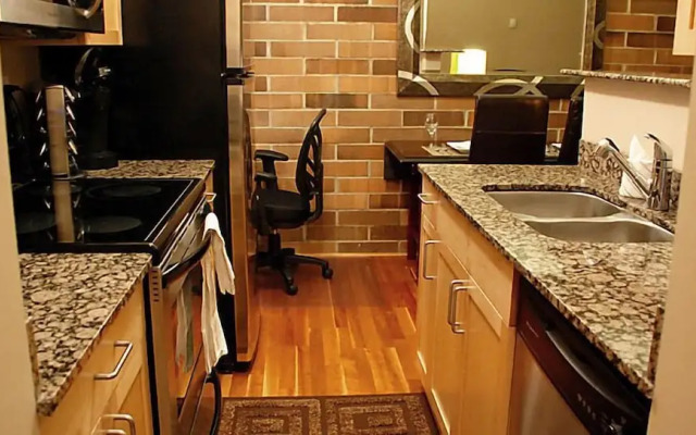 Corporate Suites of Calgary - Sunnyside