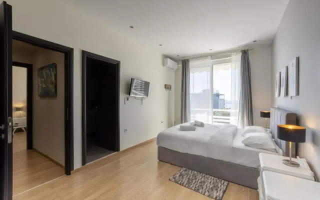 The View in Glyfada With 2 Bedrooms and 2 Bathrooms