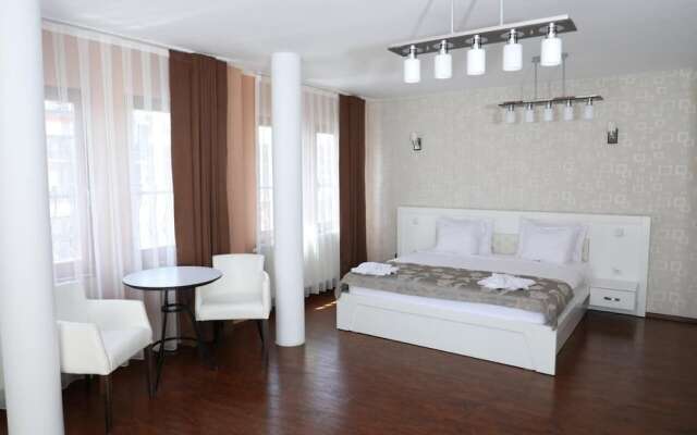 Bruti Hotel