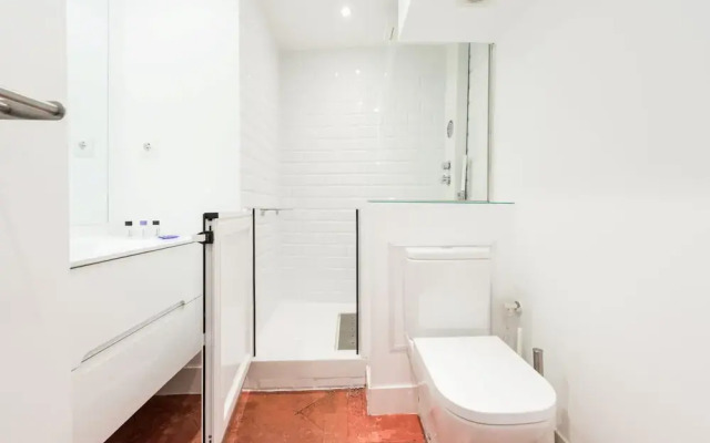 Plaza de Embajadores City Center