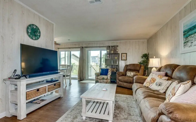 Surfside Beach Escape